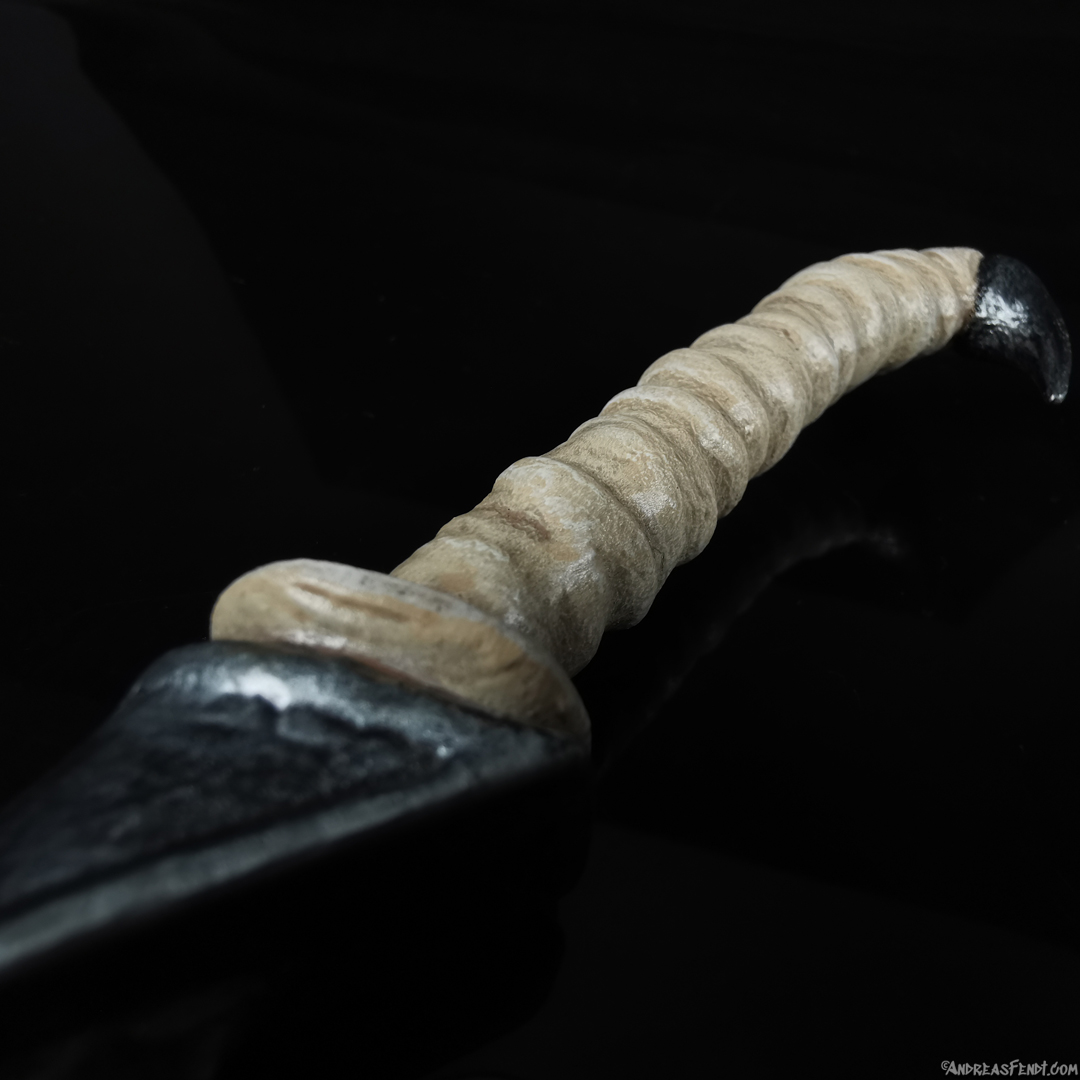 Skyrim nordic caved dagger painted 3D-Print model handle